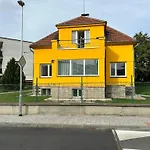 Mala Tyrsovka
